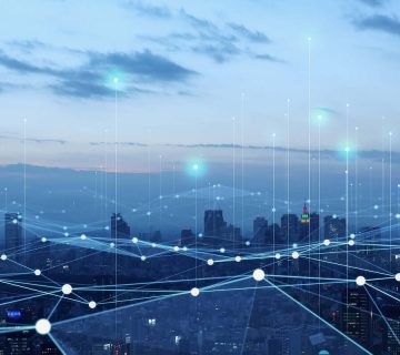 تعزيز البنية التحتية والاتصالات: حلول تقنية مبتكرة لقطاع الأعمال